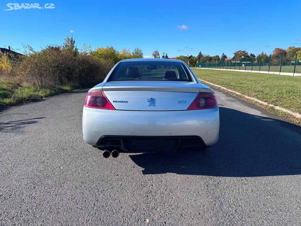 Peugeot 407 Coupé Sport 2,2i 120kw benzin - fotka 4
