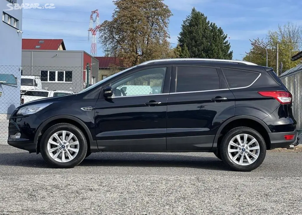 Ford Kuga 2.0TDCi 4x4 TEMPOMAT KLIMA ALU manuální - fotka 4
