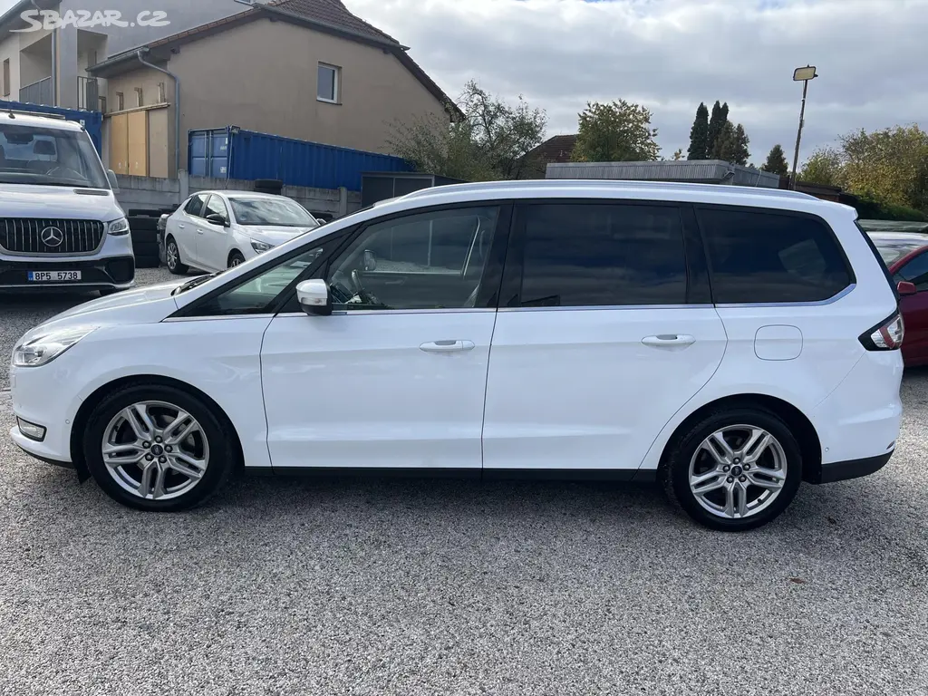 Ford Galaxy, 2.0TDCi 177kw Titanium - fotka 4