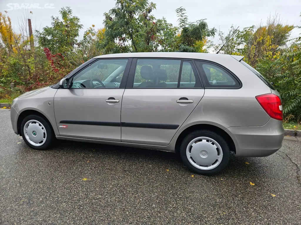 Škoda FABIA II 1.6 BENZÍN-AUTOMAT-BEZ KOROZE - fotka 4
