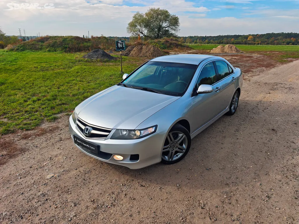 Honda Accord 7G,2.0 114KW Vtec,manuál,2007,187xxxk - fotka 6