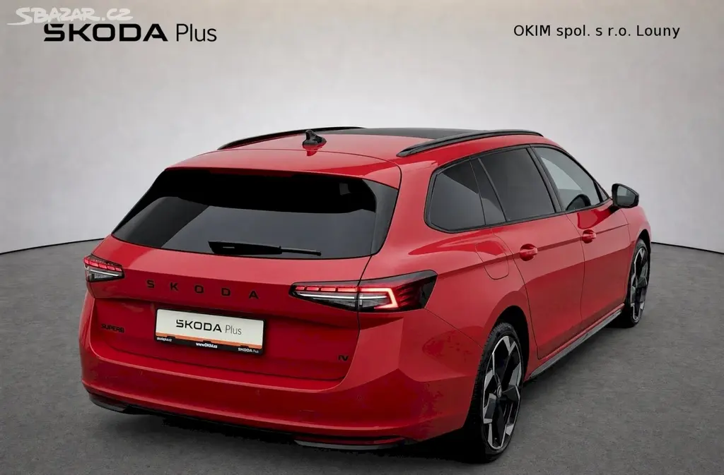 Škoda Superb, Combi SportLine 1,5 Tsi iV DSG - fotka 2