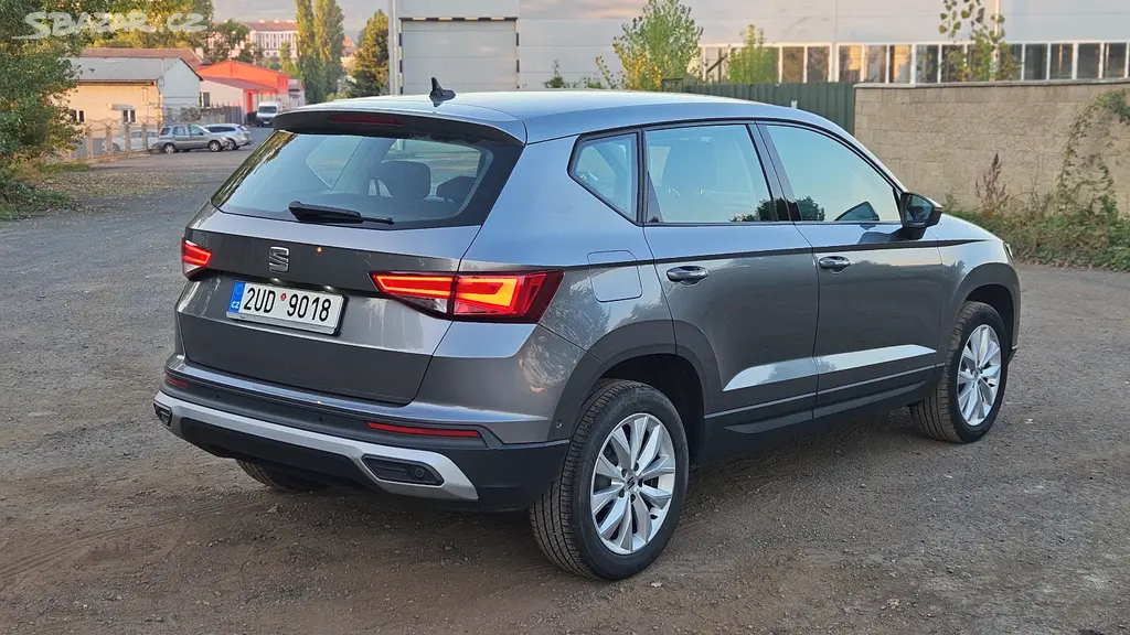 Seat Ateca 2.0TDi 110kW DSG Webasto, 2023 DPH - fotka 3