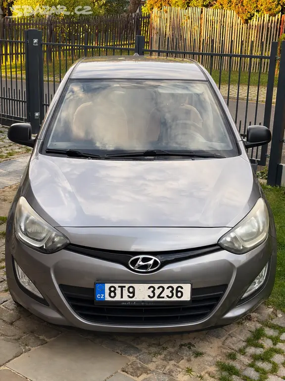 Hyundai i20 1.2i 1. majitelČR 86 000 km Servisní k