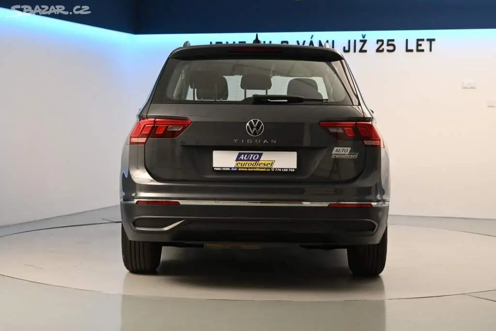 Volkswagen Tiguan, 2.0 DSG LED ACC Kamera Tažné T - fotka 6