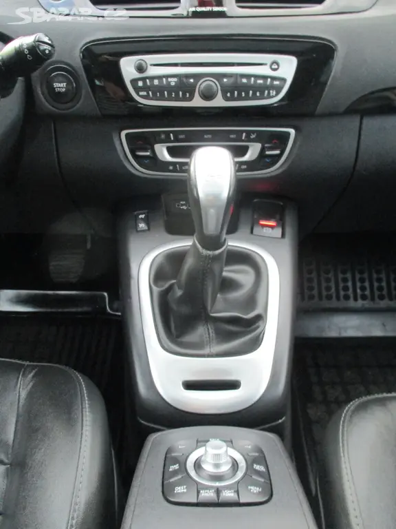 Renault Grand Scénic 1.5 DCi, ZÁRUKA - fotka 3
