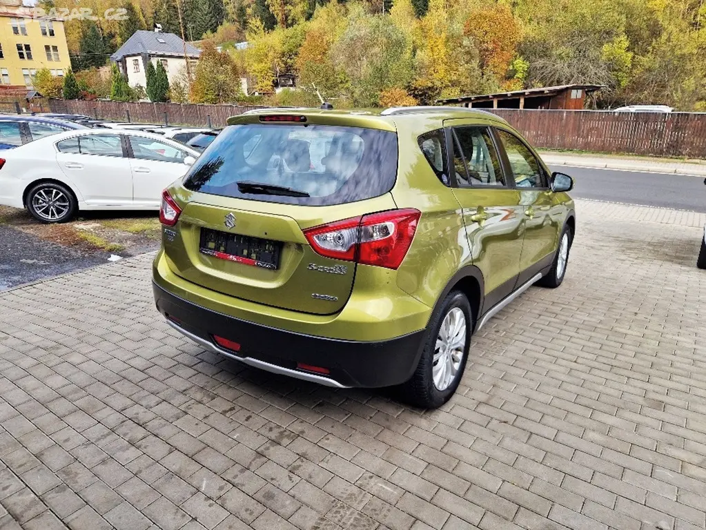 Suzuki SX4 S-Cross, 1.6 (88 kW), 4x4, 63 tis. km - fotka 4