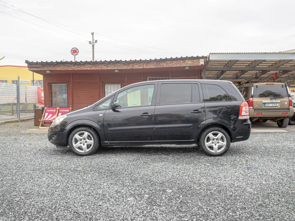 Opel Zafira 1.9D 88KW - 7 sedadel