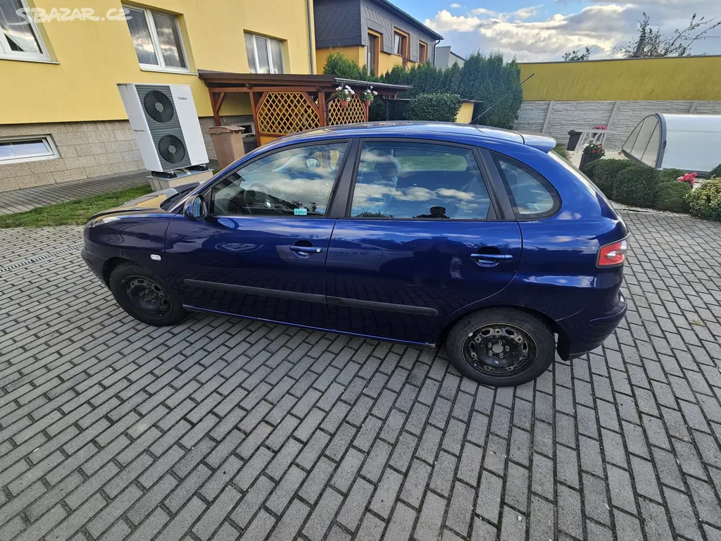 Seat IBIZA 1,2 - fotka 2