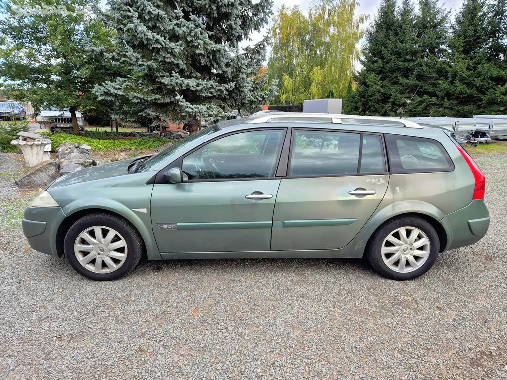 Renault Mégane 1.5 dCi, 1.Majitel, tažné - fotka 6