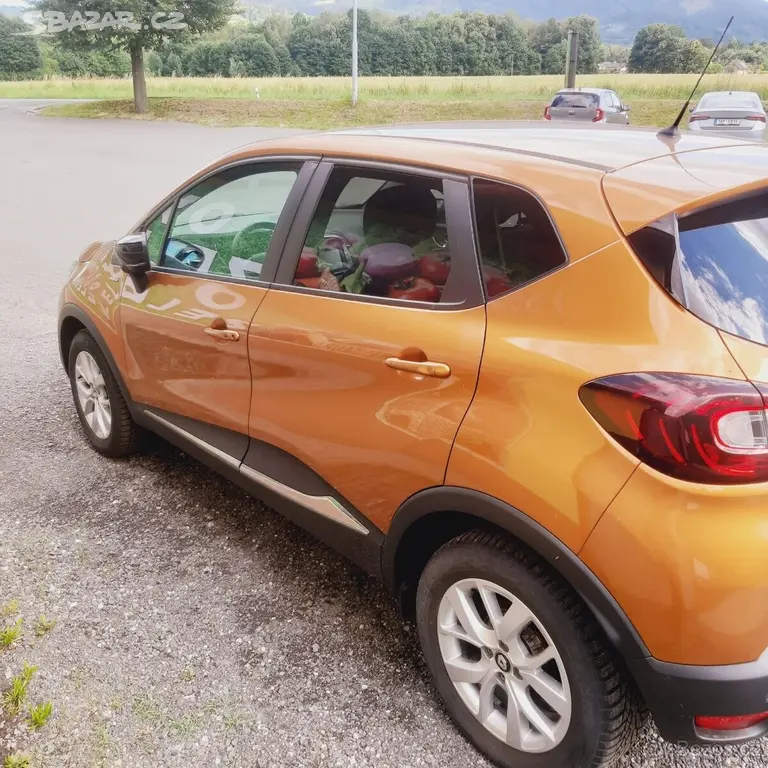 Renault Captur 1,3 TCe 96kW - fotka 5