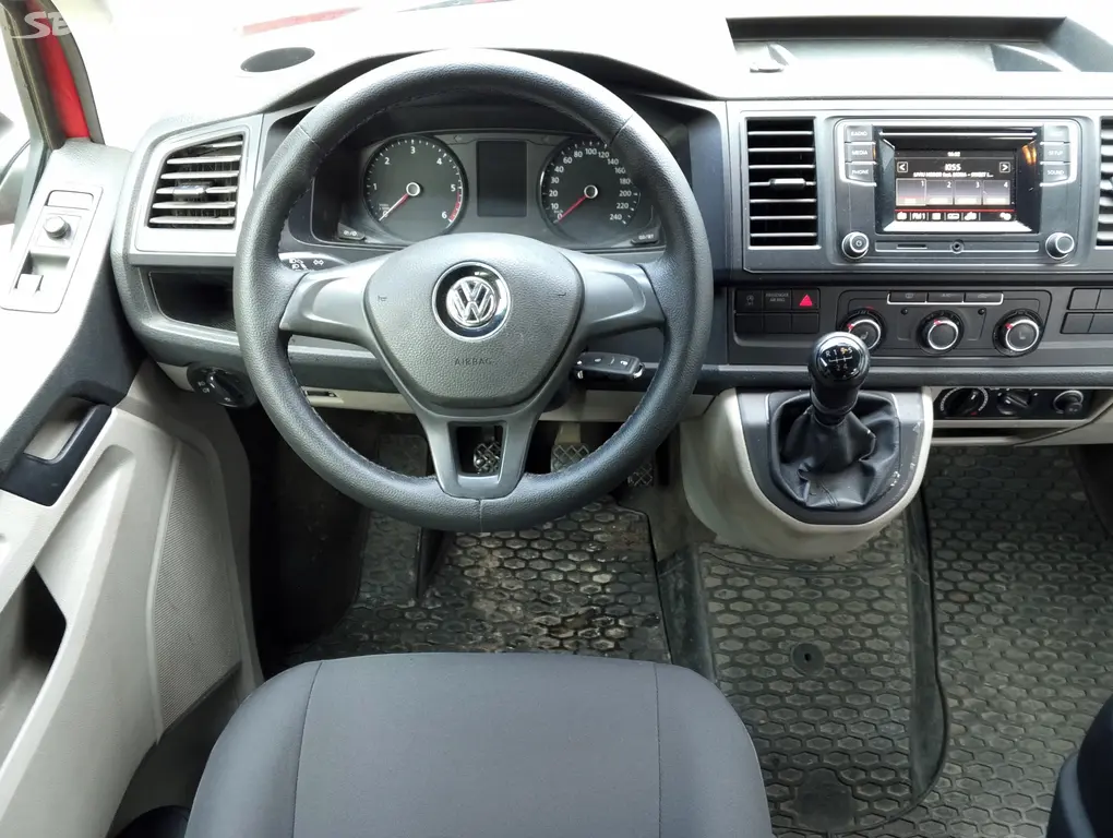 VW T6 ,r.v. 2017, 2.0 TDi, 84kW - odpočet DPH - fotka 3