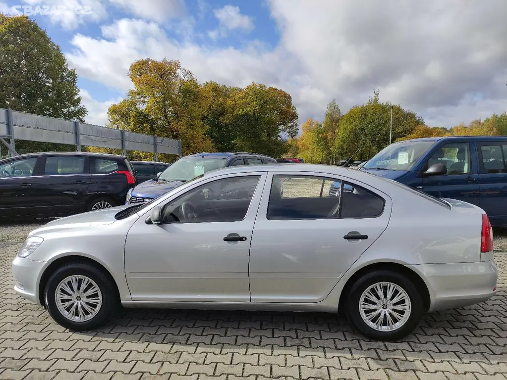 Škoda OCTAVIA II 1.4i 16V 59KW,2011,ESP,ASR,PDC. - fotka 6