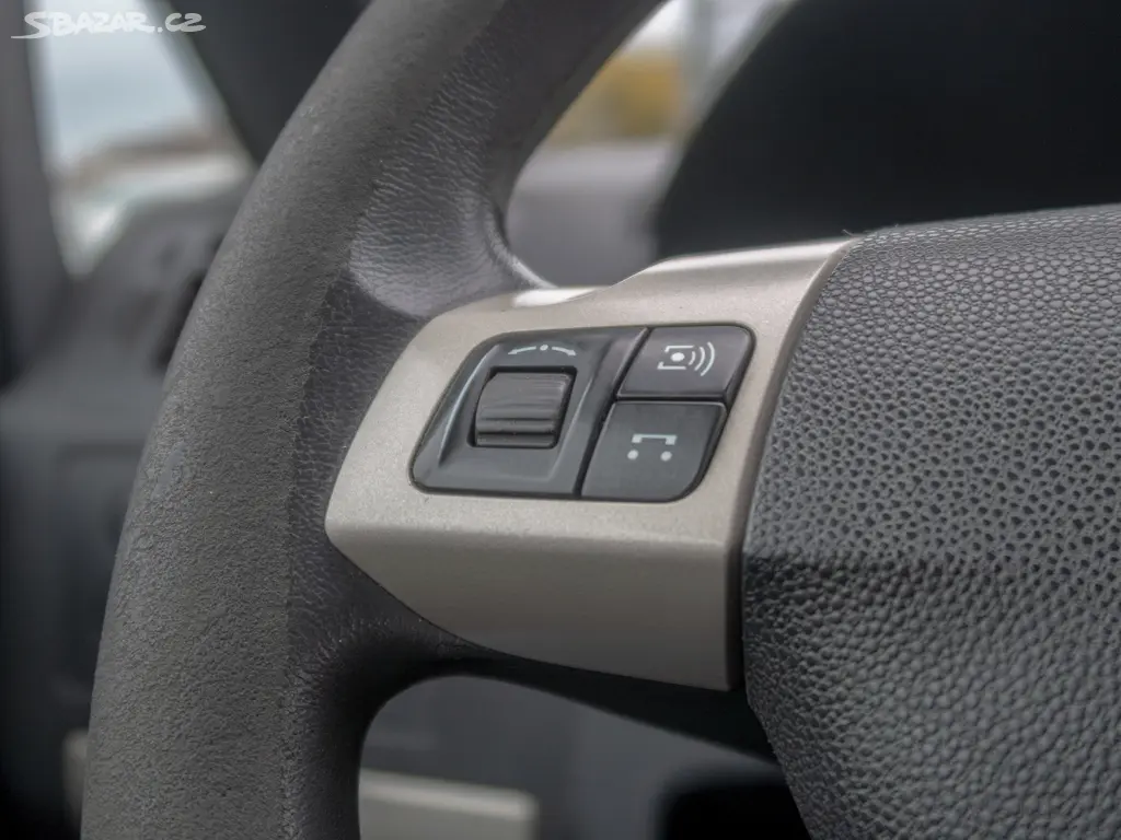 Opel Zafira 1.9D 88KW - 7 sedadel - fotka 6