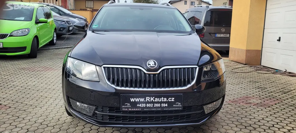 Škoda Octavia kombi 1,4TSi 110kW DSG Bi-Xenony - fotka 2