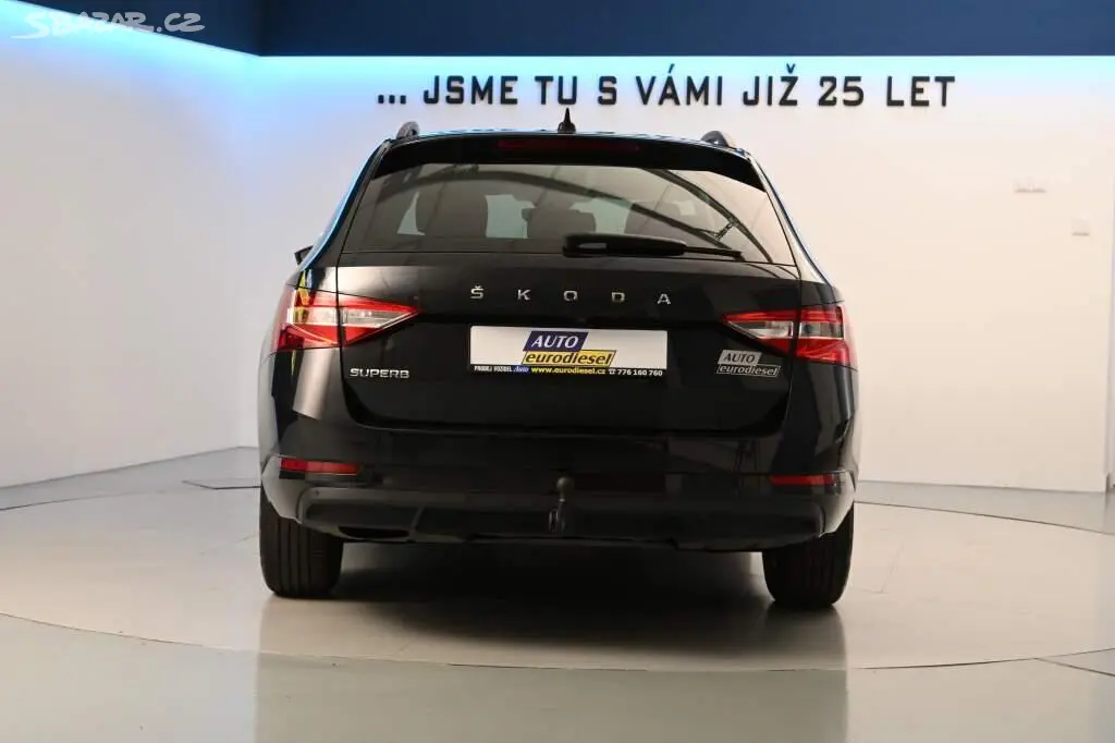 Škoda Superb, 2.0 DSG LED ACC Virtual Tažné - fotka 6