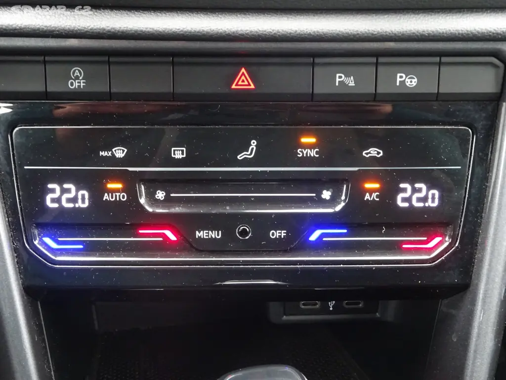 Volkswagen T-Roc, 1,5 TSi/ 110kW DSG Style - fotka 6