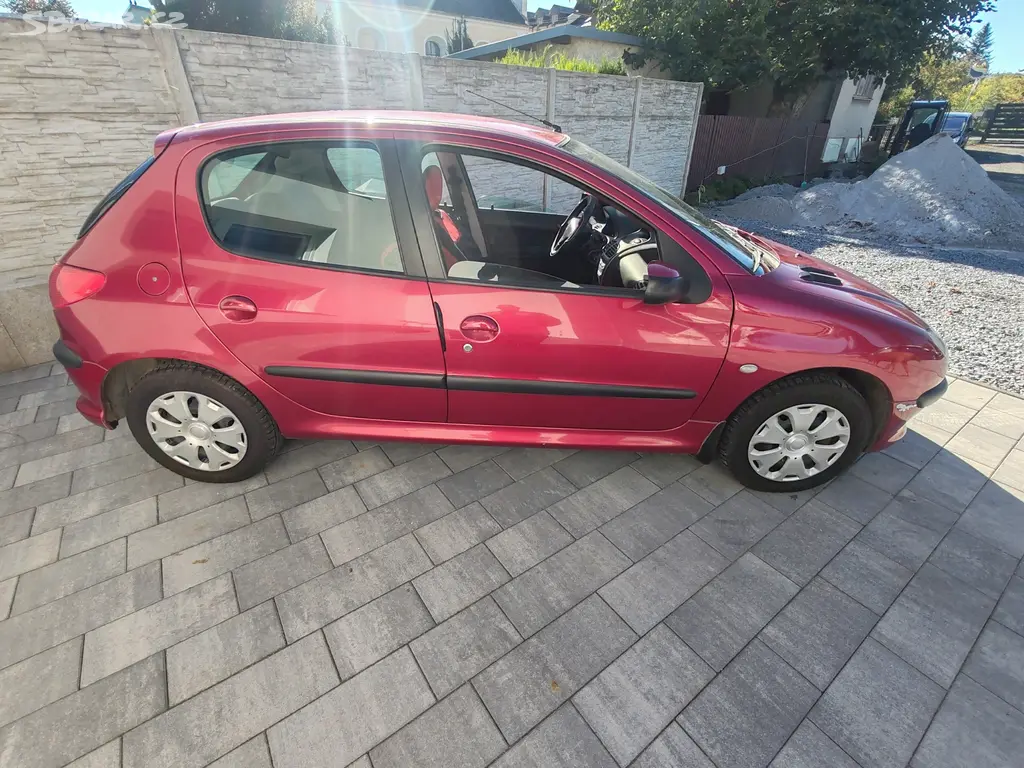 Peugeot 206 1.4Hdi 50kW - fotka 5