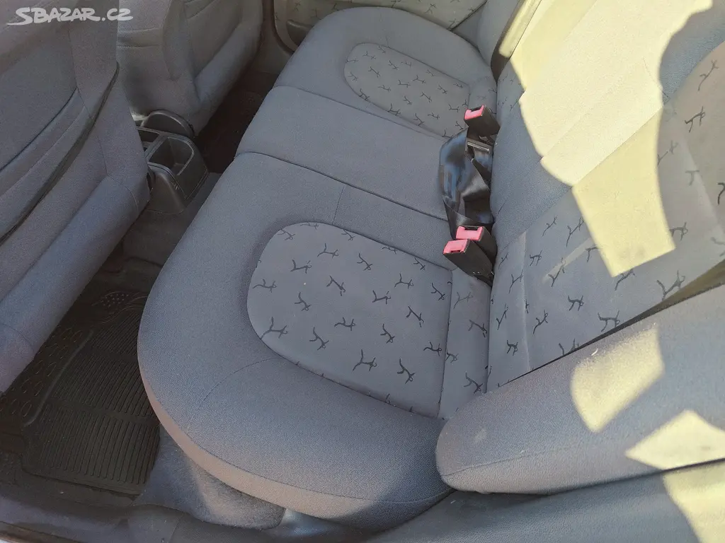 Škoda fabia 1 combi diesel 1.9tdi 74kw r.v.2002 - fotka 6