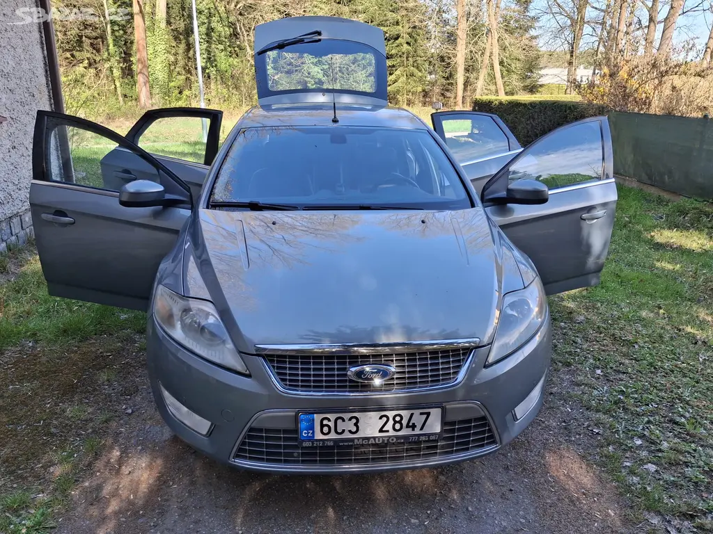 Ford Mondeo 2.0 TDCi 103kW Titanium X Liftback - fotka 6