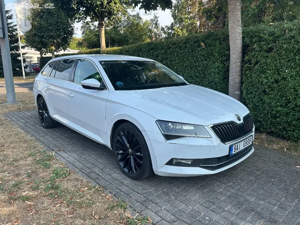 Škoda Superb 2,0 TDI servisováno - fotka 5