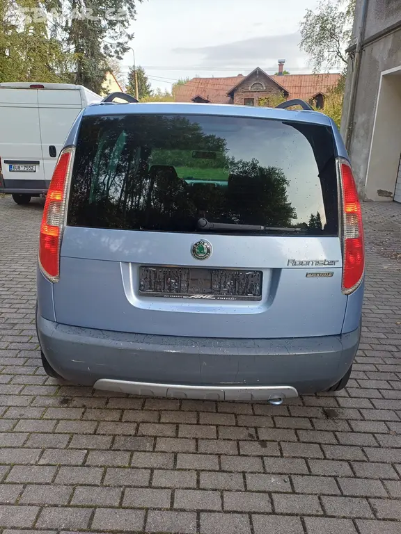 Prodám pěkný Škoda Roomster 1.6 77kw nová STK !!! - fotka 5