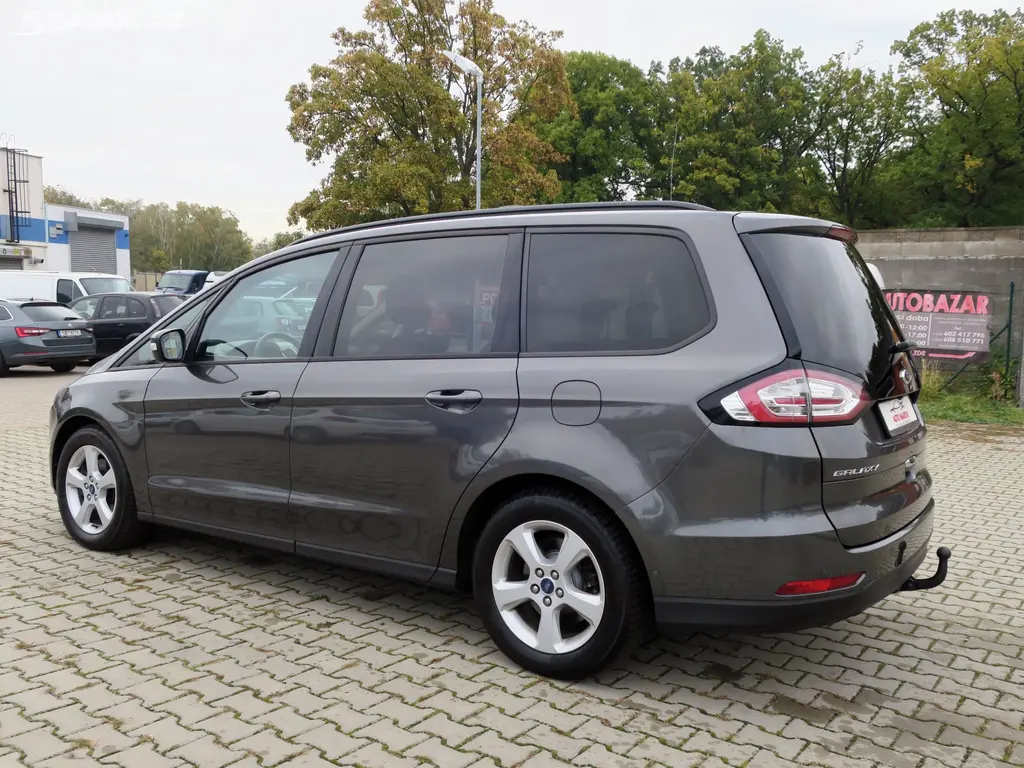 Ford Galaxy 2.0 TDCi 110 kW Automat 6st. 7-mist. - fotka 6