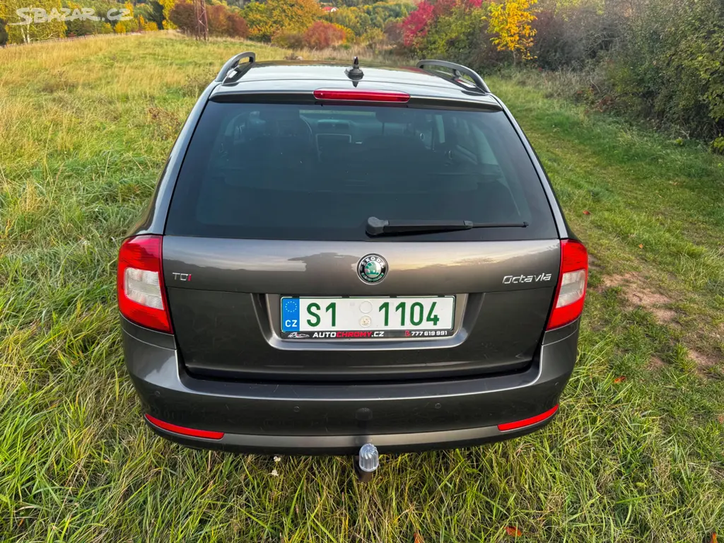 Škoda Octavia 2, 2,0 TDi 103 KW. rok 2013 - fotka 4