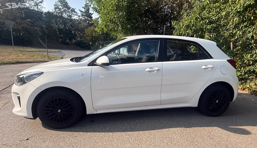 Kia RIO 1.25 CVVT 62 kW 2018 - fotka 3