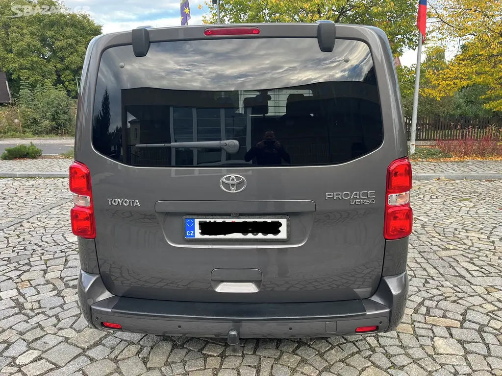 Toyota Proace verso 2.0D 130kW L2 automat Webasto - fotka 4