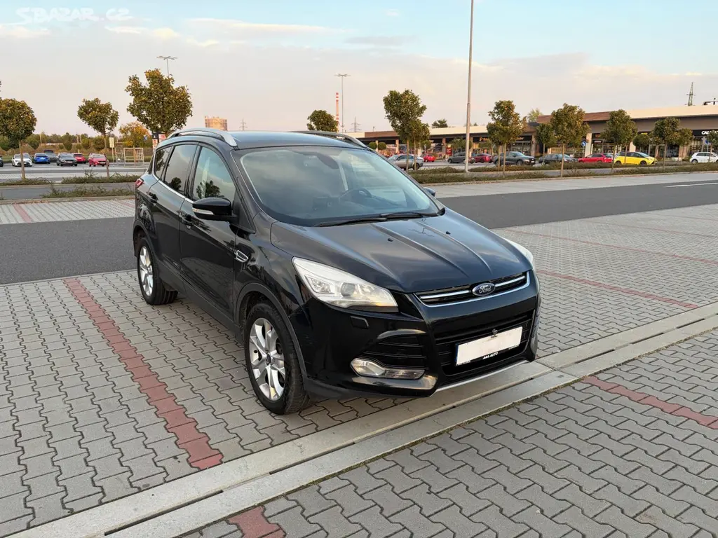 Ford Kuga 2.0 TDCi 120kw 4x4 automat NAVI TZ