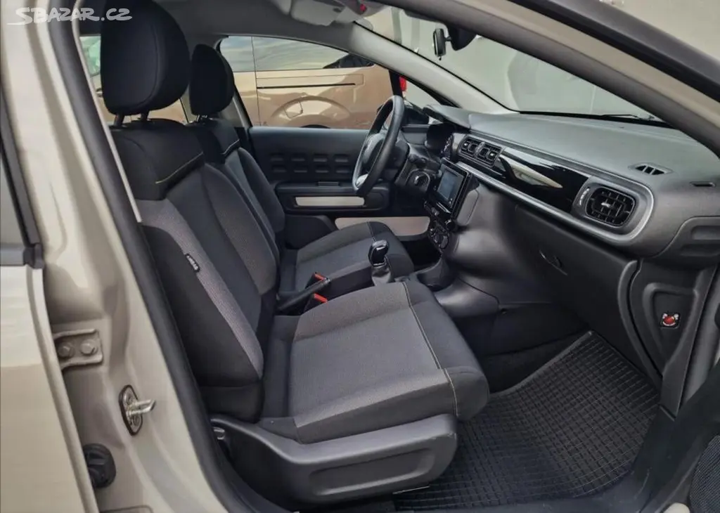 Citroën C3, 1.2 PureTech Feel,ČR,1.Maj. - fotka 6