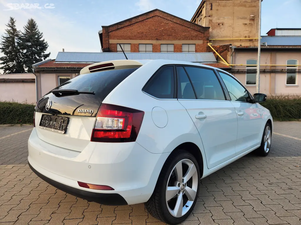 Škoda Rapid 1.0TSi 81kW STYLE ADVANCE,KESSY,KAMERA - fotka 5