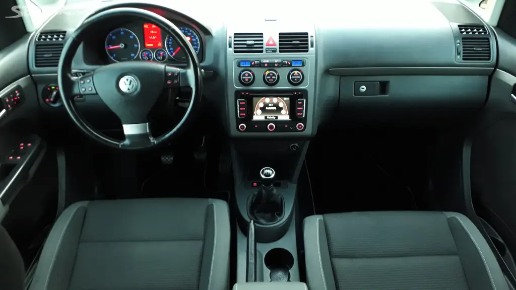 VW TOURAN 1.9TDI 77KW FREESTYLE 2010 194TKM 7 MÍST - fotka 6