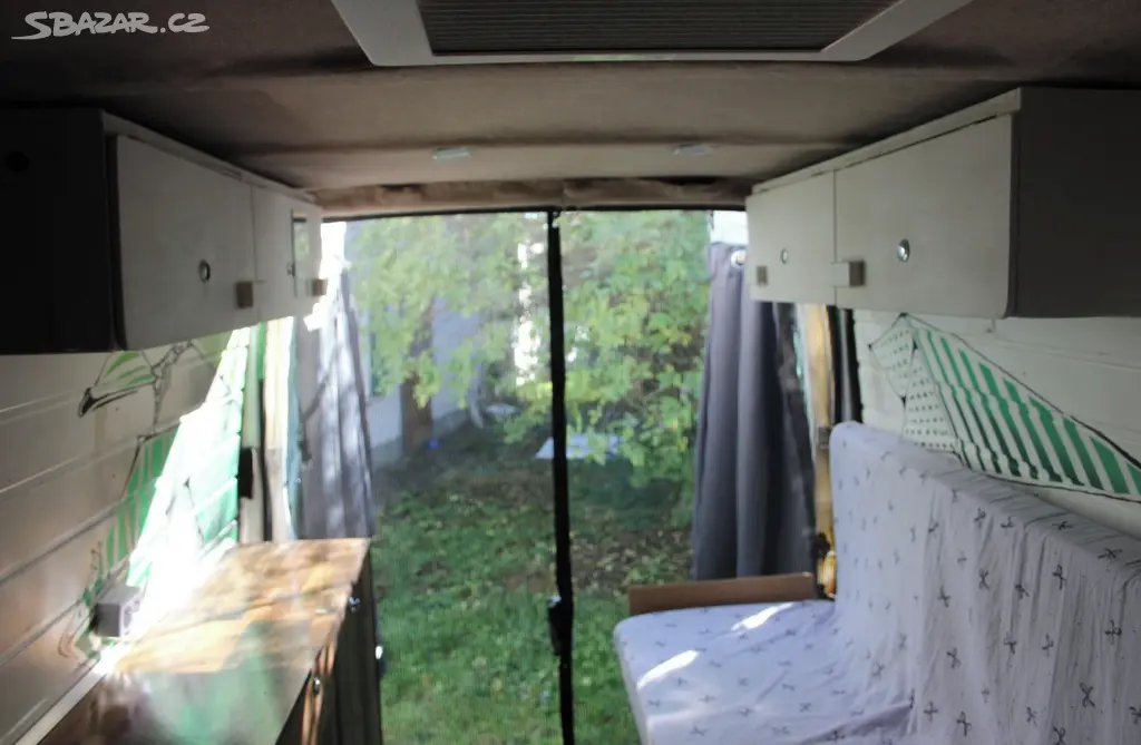 Ford Transit obytný vůz, r. v. 2011, camper - fotka 6