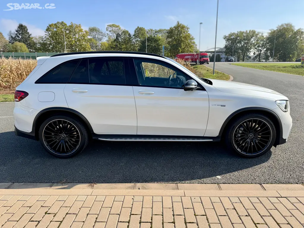 Mercedes-Benz GLC, 63 AMG 4MATIC+ PANORAMA NAVI - fotka 6