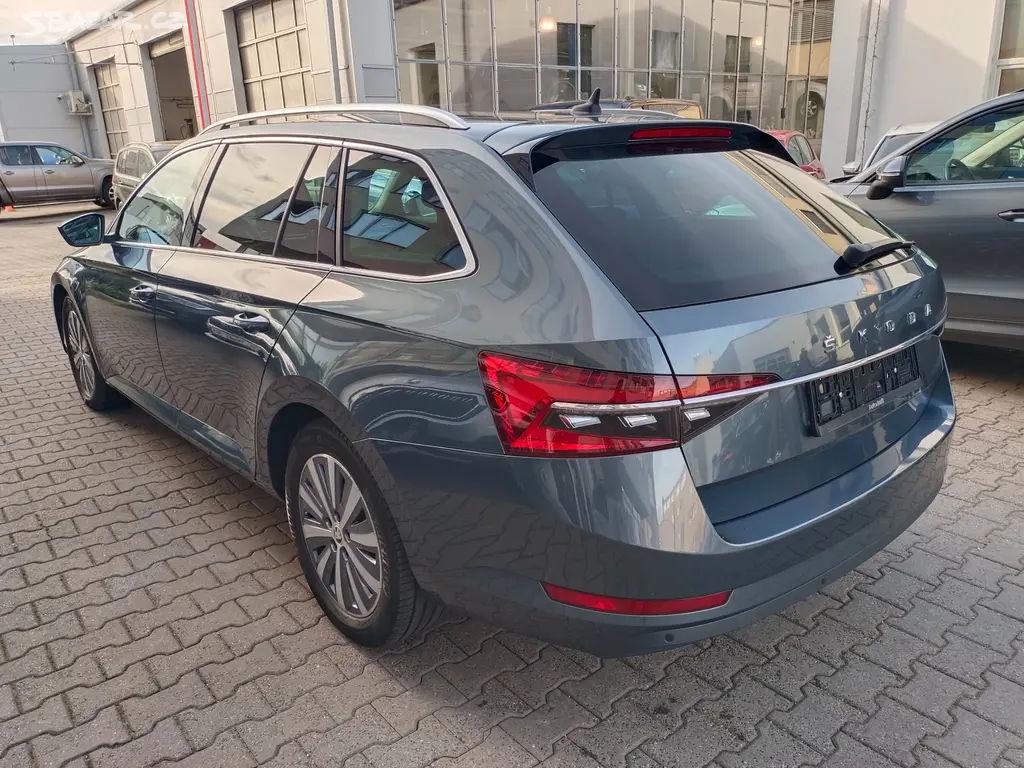 Škoda Superb 3 Combi Style 2.0 TDI 110kW DSG Tažné - fotka 3
