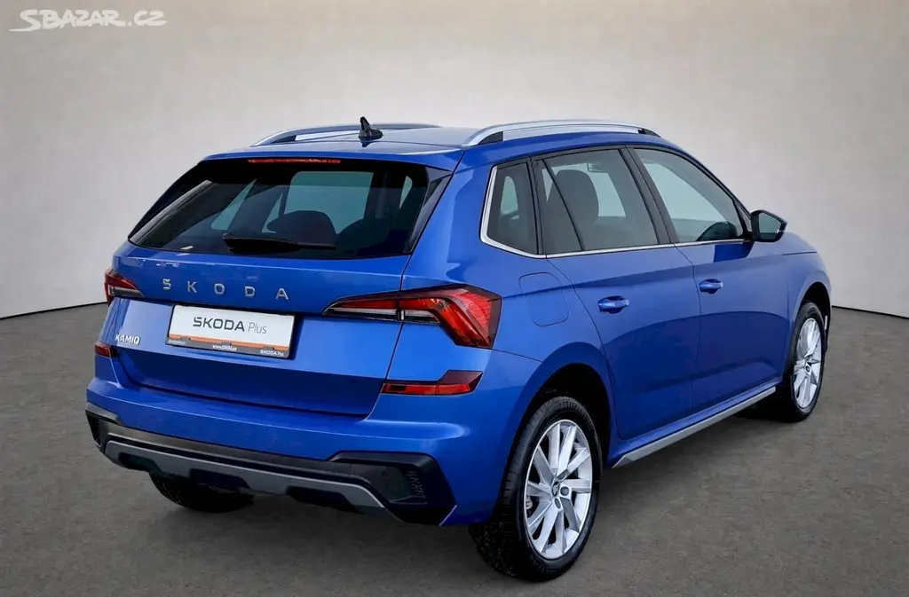 Škoda Kamiq, Top Selection 1,5 Tsi + tažné - fotka 2