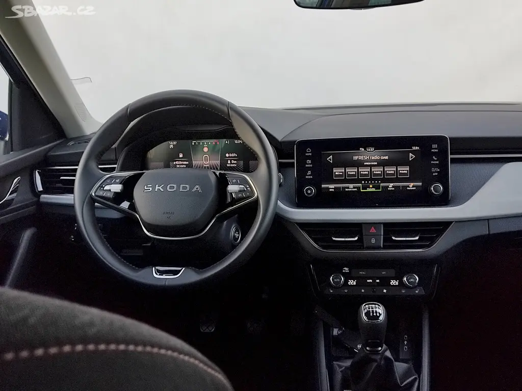 Škoda Kamiq, Top Selection 1,5 Tsi + tažné - fotka 6