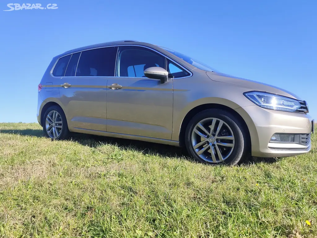 Volkswagen Touran 2.0 TDI 110 kW DSG, 7 míst - fotka 4