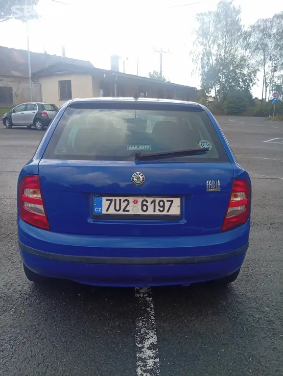 Škoda Fabia 1,2 benzín 40Kw - fotka 5