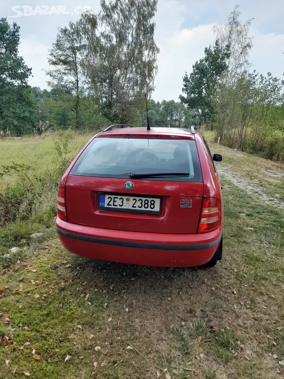 Škoda Fabia 1.2 47kW, 2005 - fotka 4