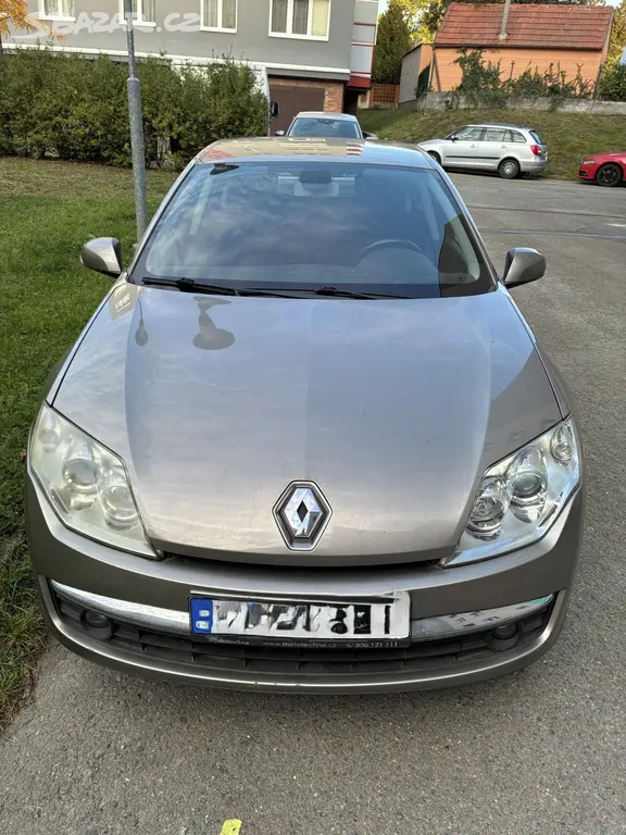 Renault-Laguna 1,5 dci - fotka 4