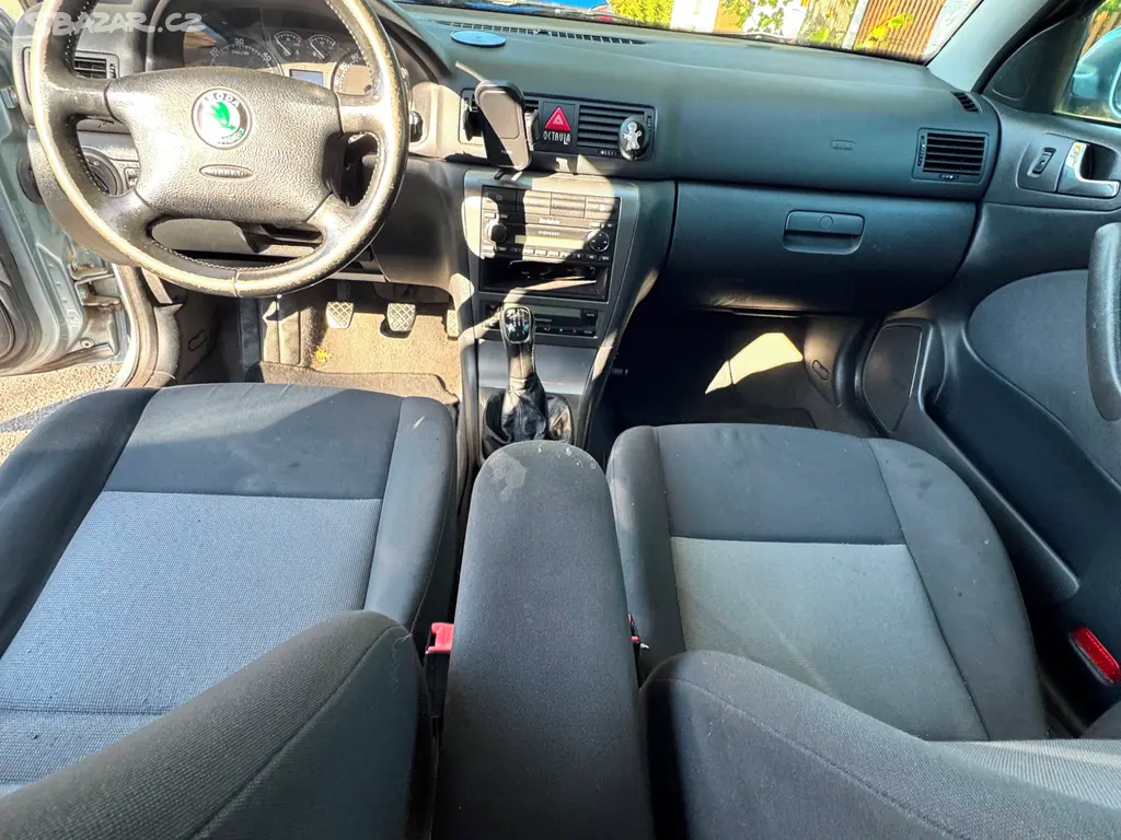 Škoda octavia 1,9tdi-96kw.6rychlostí - fotka 5