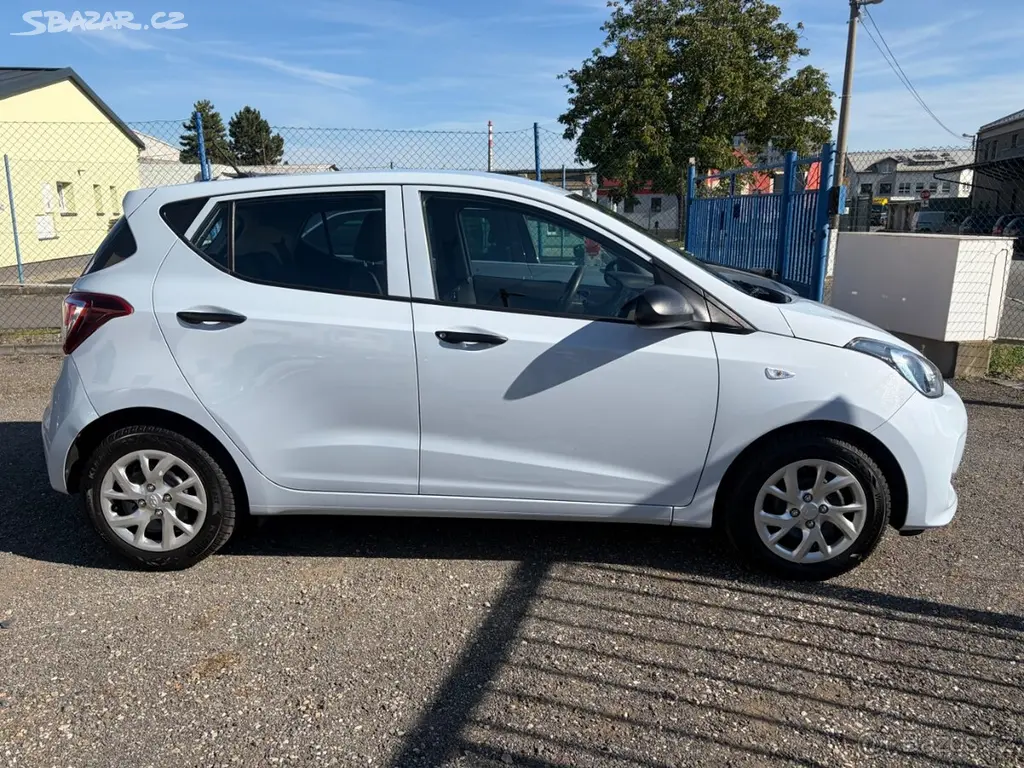 Hyundai I10 1.0i 49KW KLIMA METALÍZA - fotka 5