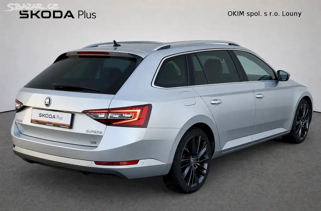 Škoda Superb, Combi Style Plus 2,0 Tdi 110 - fotka 2
