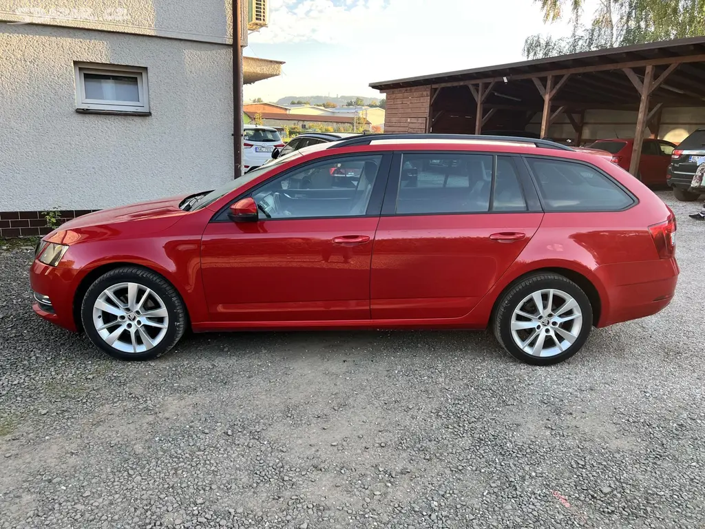 Škoda Octavia, 2.0TDI 110KW,DSG,NAVI,TZ,KůŽE - fotka 4