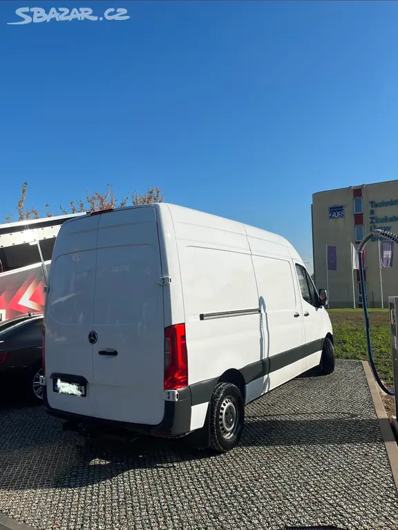 Mercedes-Benz Sprinter - fotka 3