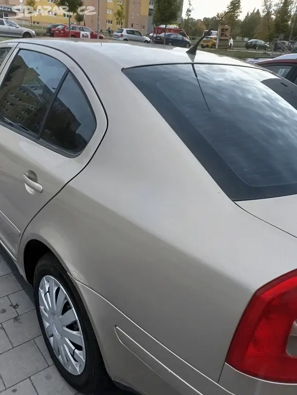 Škoda Octavia 1.9 TDI 77 kw spotřeba 5 litrů nafty - fotka 4