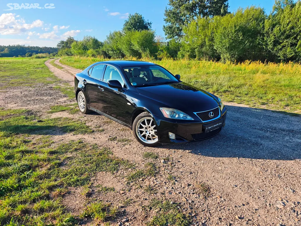 Lexus IS250,V6 153KW,Manual,2006,Luxury,bez koroze - fotka 4
